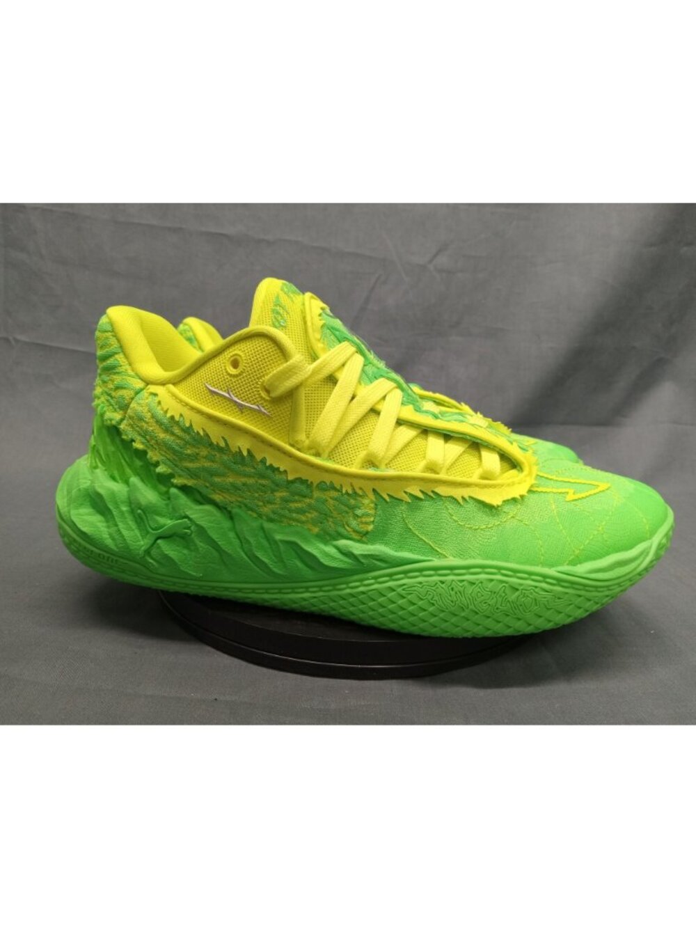 Puma LaMelo Ball MB.05 'Flourish' Sneaker Green Yellow Boys Size 4.5 NEW IN BOX! - Picture 9 of 12